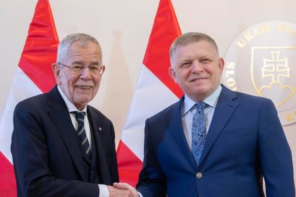 premier fico sa stretol s rakuskim prezidentom van der bellenom