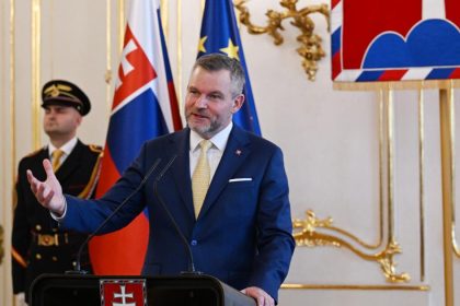 prezident veri v dobre vztahy s madarskom po zvoleni magyara za premiera