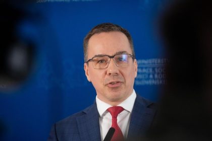 zamestnavatelia ocenili boj proti zneuzivaniu praceneschopnosti tvrdi minister Tomas