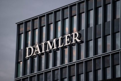 Daimler zlucil vyrobu vojenskej techniky pod novu znacku Daimler Truck Defence