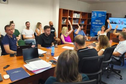 Drahy nabytok protezovanie a reality sou v kancelarii na UPJS prebieha intenzivny boj o stolicku dekana
