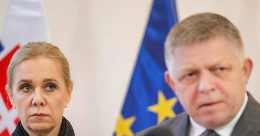 Fico isiel do Pariza po recept na rast O pol roka neskor OECD hovori ze ekonomika spomaluje