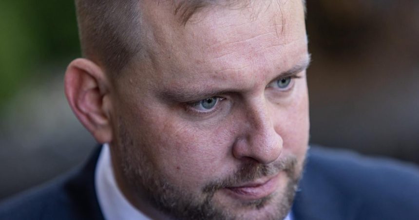 Jediny darca kvri moze pomoct az trom osobam uviedol minister zdravotnictva Sasko