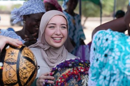 Ludia kricali ze skonci v pekle Slovenka prijala islam a po vyhrazkach smrtou pomaha v Afrike