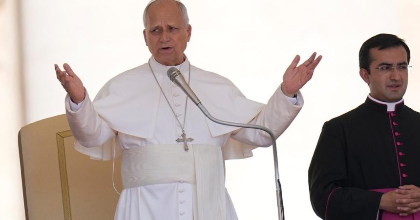 Nasilie nebude mat posledne slovo Papez ukoncil zasadnutie kardinalov vyzvou k pokoju