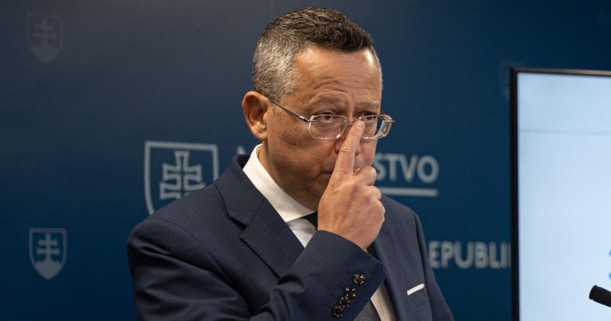 Slovenska ekonomika by mala urychlit rast vyplyva z prognozy ministerstva financii