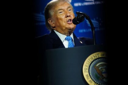 Trump hrozi krajinam s digitlnou danou 100percentnymi clami