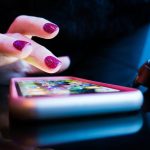 V Taliansku sa zacal spor o vplyv socialnych sieti na neplnoletnych