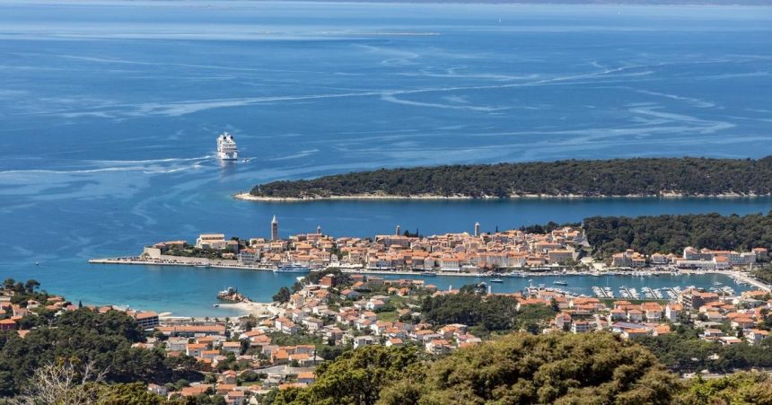 Vacsinauropkymoraiavaziermavinikajucukvalituvody