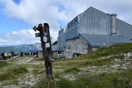 Voci odvolaniu chatara Fabriciusa sa zdvihla vlna kritiky