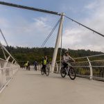 Cyklisticky sen pri Vahu sa stava realitou Nie vsade vsak prebieha jazda bez problemov