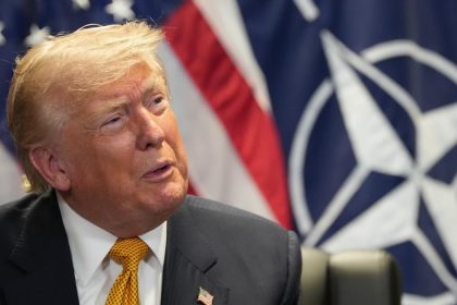 Donald Trump nam pomaha pozorne ho pocuvaime