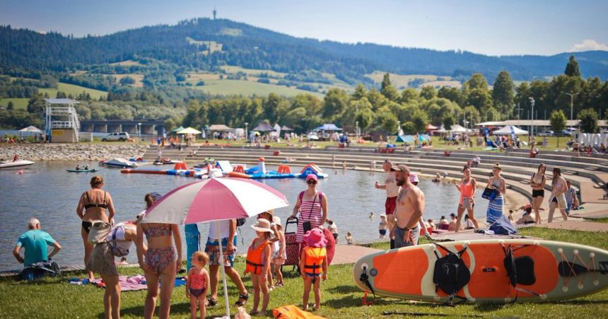 Kupacia sezona na Orave sa zacala Ktore vody su bezpecne a kde hrozi riziko
