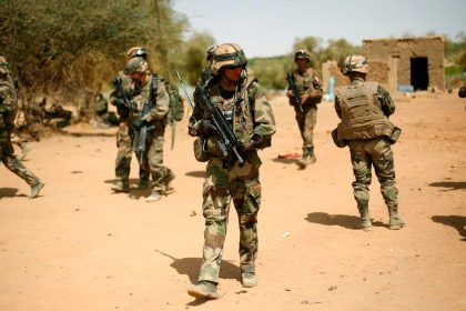 Malijska armada a jej ruski spojenci dobili zakladnu Anefis na severe Mali