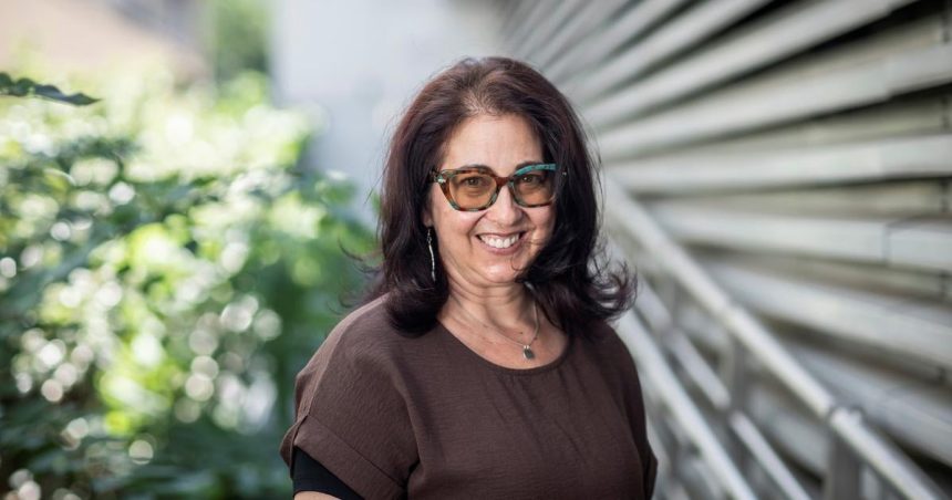 Marci Shore Uprimne nerozumiem ako moze niekto v strednej Europe sympatizovat s Putinom