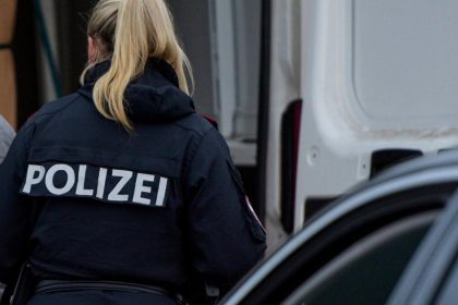 Muz v Rakusku zabil sekerou partnera svojej byvalej priatelky