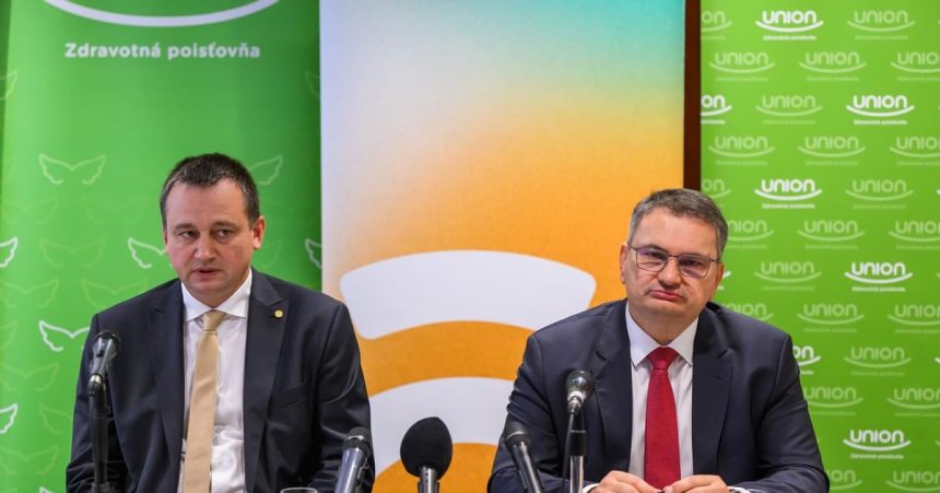 PS sa v svislosti s plnovanm spojenm Unionu a Dvery obrtilo na Eurpsku komisiu