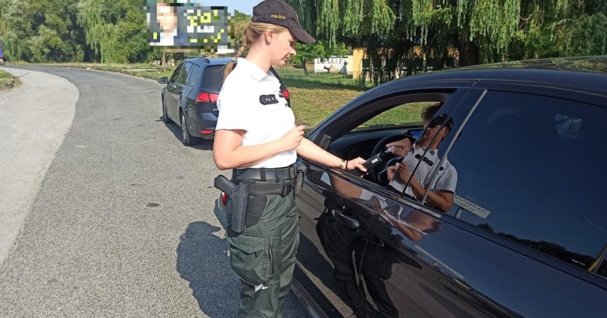 Policajti po party na Ibize obsadili cesty na Zempline odhalili trestny cin aj priestupky