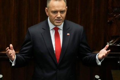 Polsko chce na samite NATO presadit rozvoj plynovodov na vychodne kridlo