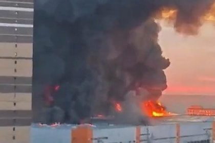 Ukrajina Rusko Online Petrohradom sa opat valil husty dym ukrajinske drony zasiahli dalsi sklad Wildberries