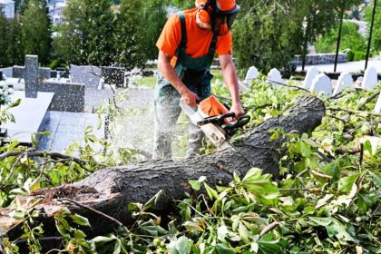 V Humennom pokracuju v likvidacii nasledkov burky eviduju skody na objektoch
