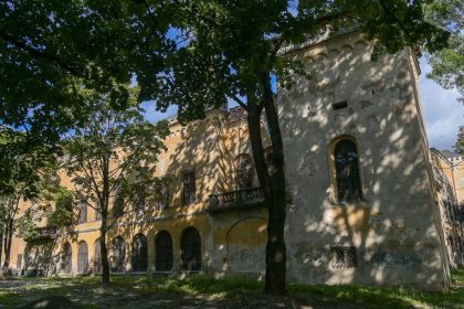 Velky obrat v pribehu Kastiela Radvanskych Mesto vypovedalo najomcu a ma odvazne plany