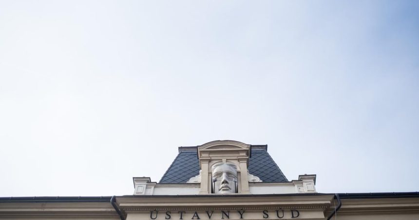 Vyhnimky z dlhovej brzdy su mozne iba pri nahlych a neocakavanych pozadavkach