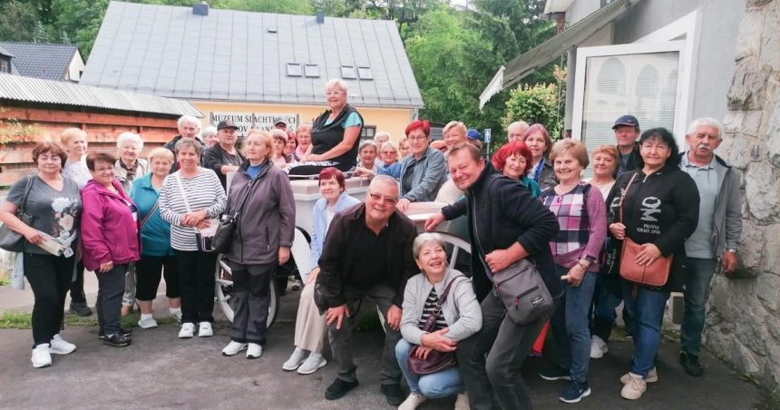 videli svetovy unikat aj pozostatky zatopenej obce z vyletu sa vracali s plnymi zazitkami