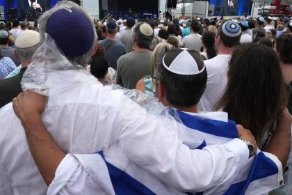 vlani zaznamenali najviac smrtelnych antisemitskych utokov za poslednych viac ako 30 rokov