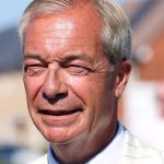 Britsky parlamentny dozorny organ opat zahajil vysetrovanie Faragea