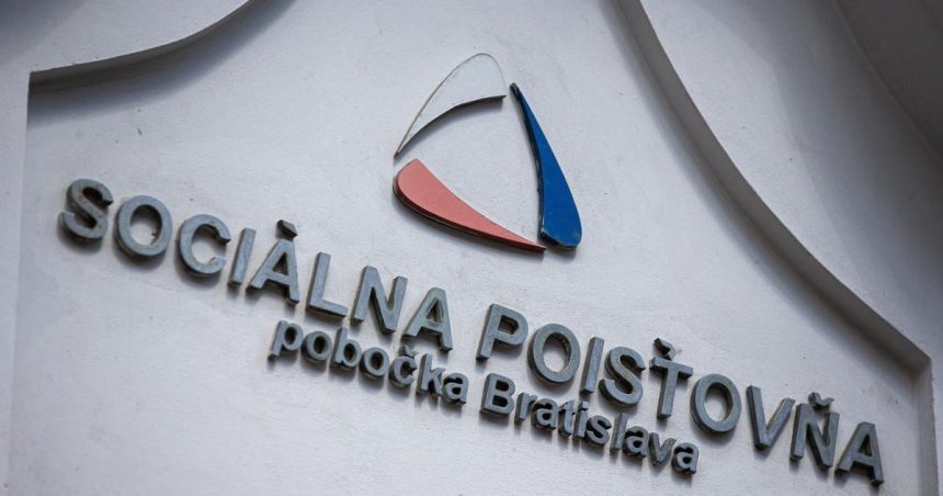 Falosni kontrolori ziadaju od ludi na PN uplatky Nie je jasne odkial maju informacie
