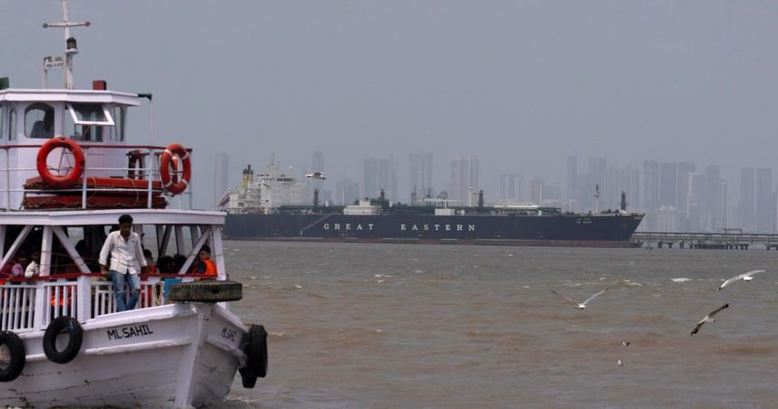 India sa obava krizy s palivom Rafinerie maju zvysit vyrobu LPG