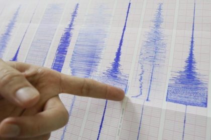 Juh Spanielska postihlo zemetrasenie Vyhlasili mimoriadnu situaciu