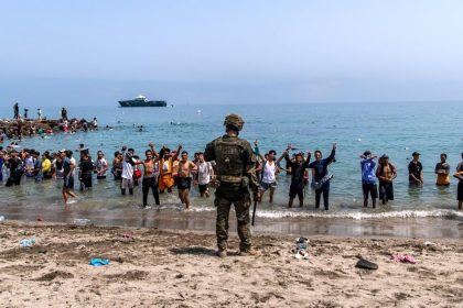 Marocka pohranicna straz zmizla Co predchadzalo vniknutiu 60tisic migrantov do Ceuty