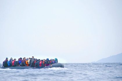 Menej lodi viac mrtvych burky menia cestu migrantov cez Stredozemne more na boj o prezitie