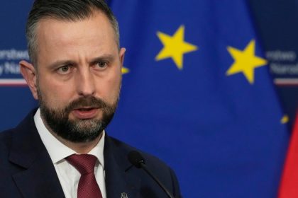 Polsko rokue so Spojenymi statmi o zriadenii trvalej americkej zakladne