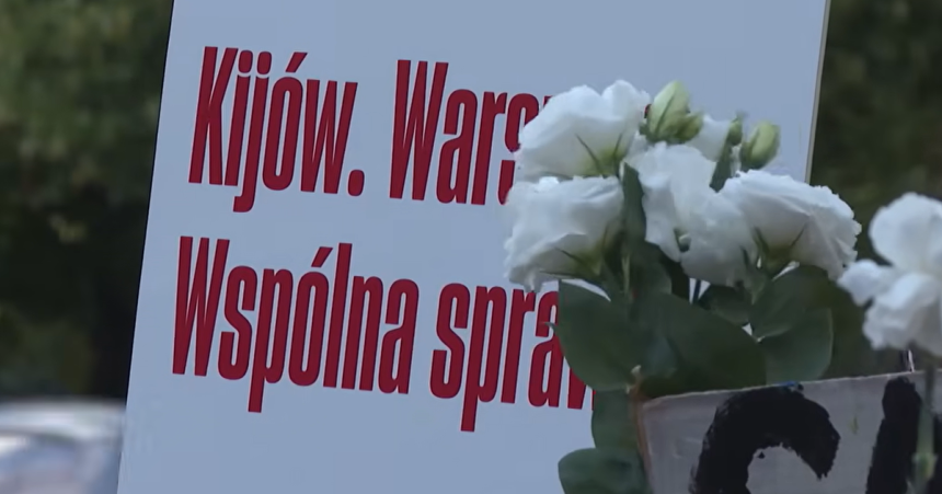 Polsko voci Ukrajine chladne V krajine narasta pocet utokov na vojnovych utecencov