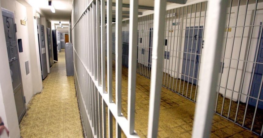 Vazni v Ostrave sa pokusili prerazit stenu