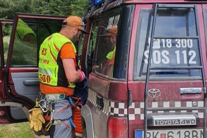 Vo Vysokych Tatrach zahynul polsky turista po pade z hrebena Baranich rohov